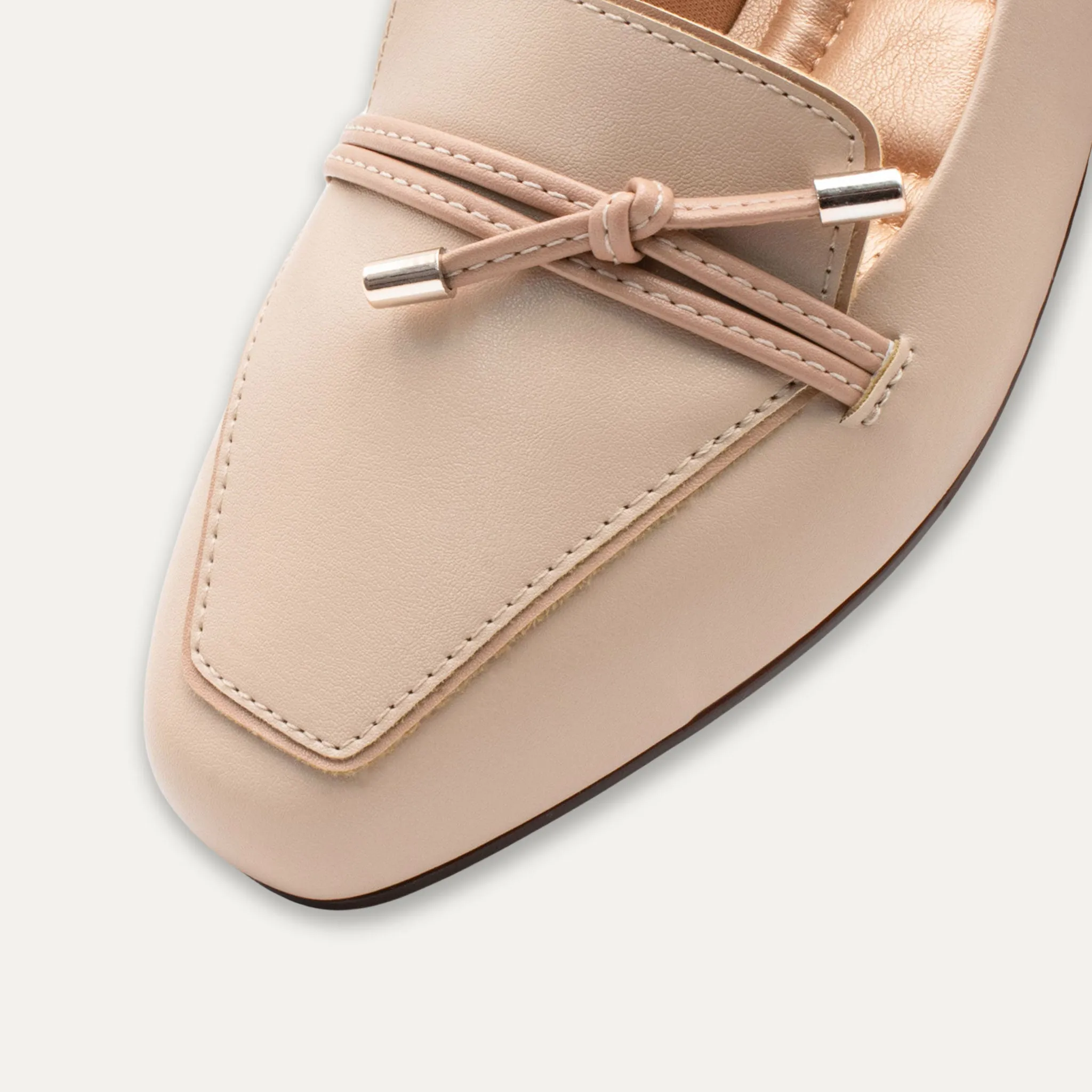 Amalia Nude Knotted Loafers