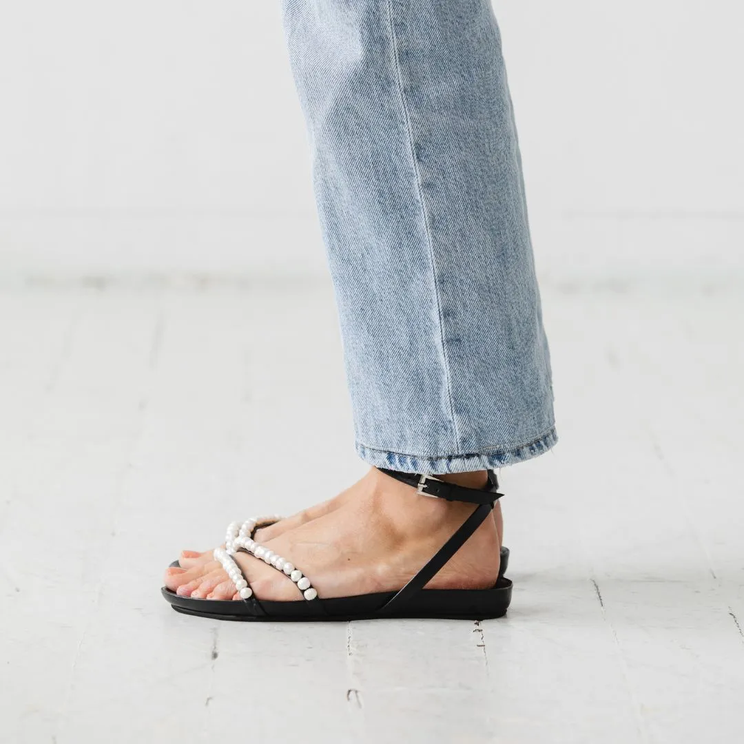 Beaded Footbed Sandal [Pearl]