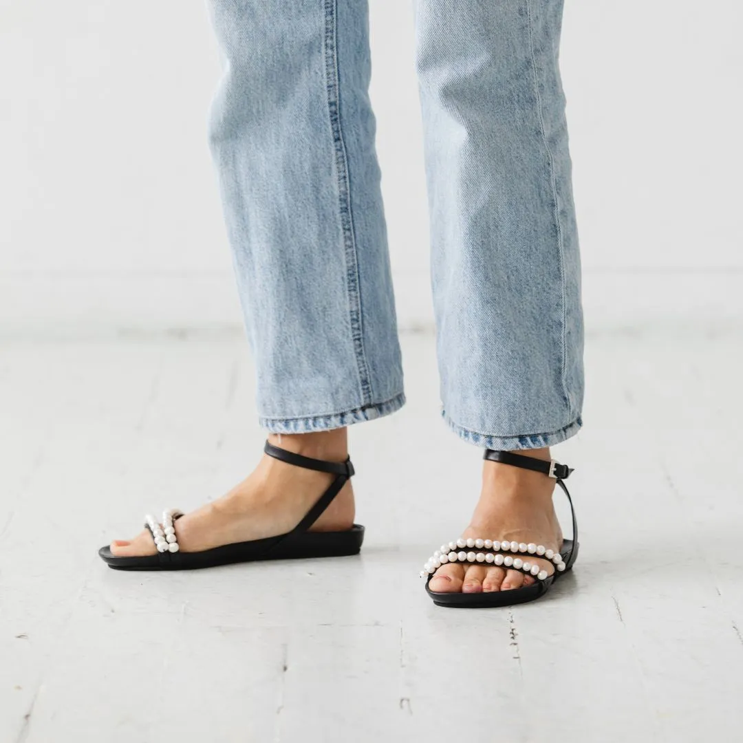Beaded Footbed Sandal [Pearl]