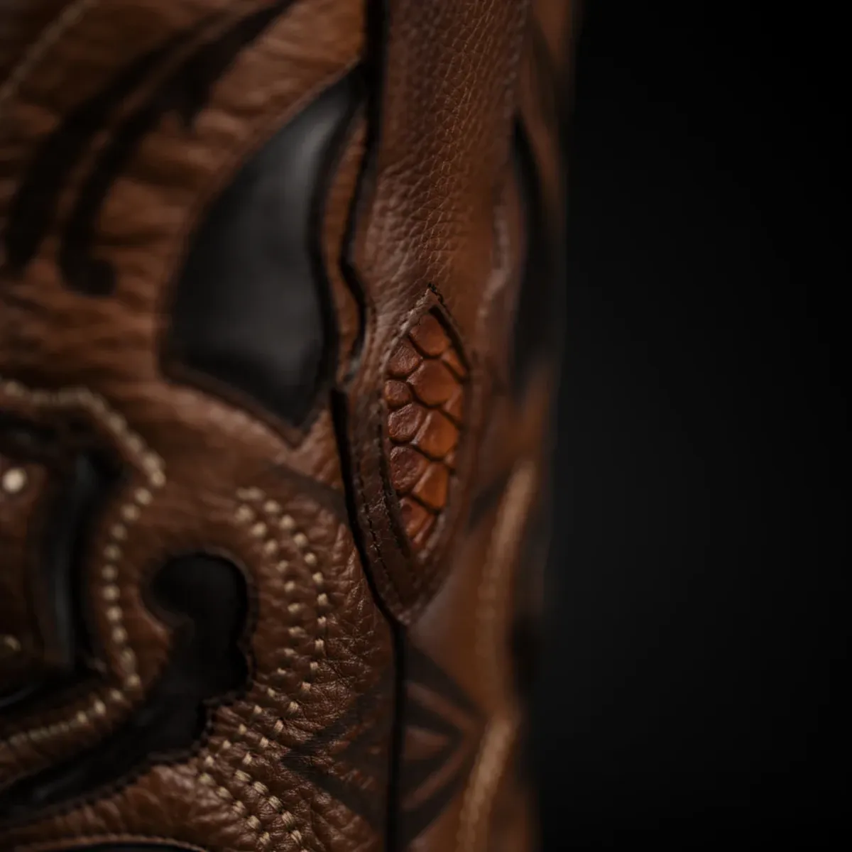 Botas Vaqueras Rodeo de Mamba Python Grabado en Piel Genuina para Hombre 'Rodeo Cartie' - ID: RC-MAM-AU