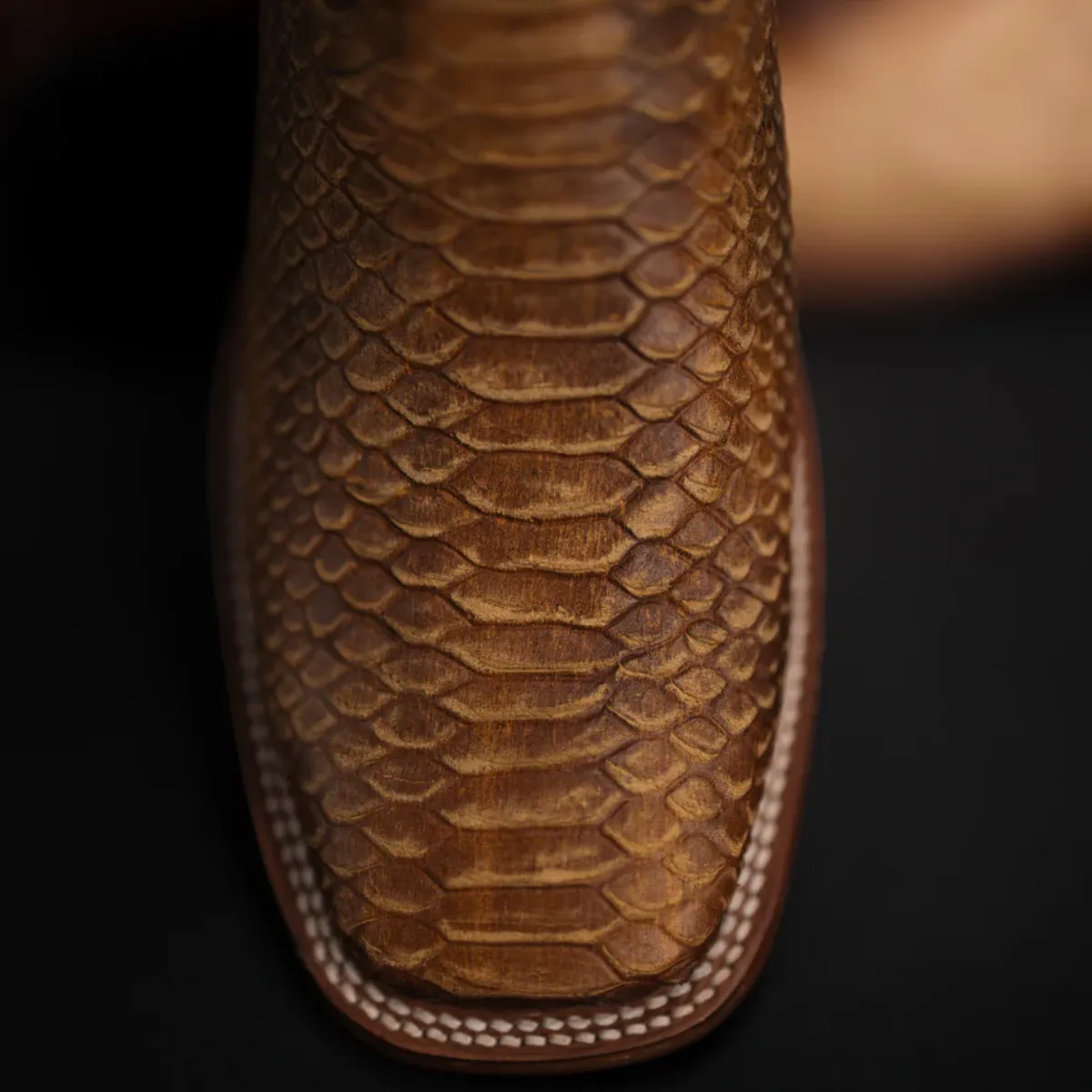 Botas Vaqueras Rodeo de Mamba Python Grabado en Piel Genuina para Hombre 'Rodeo Cartie' - ID: RC-MAM-AU