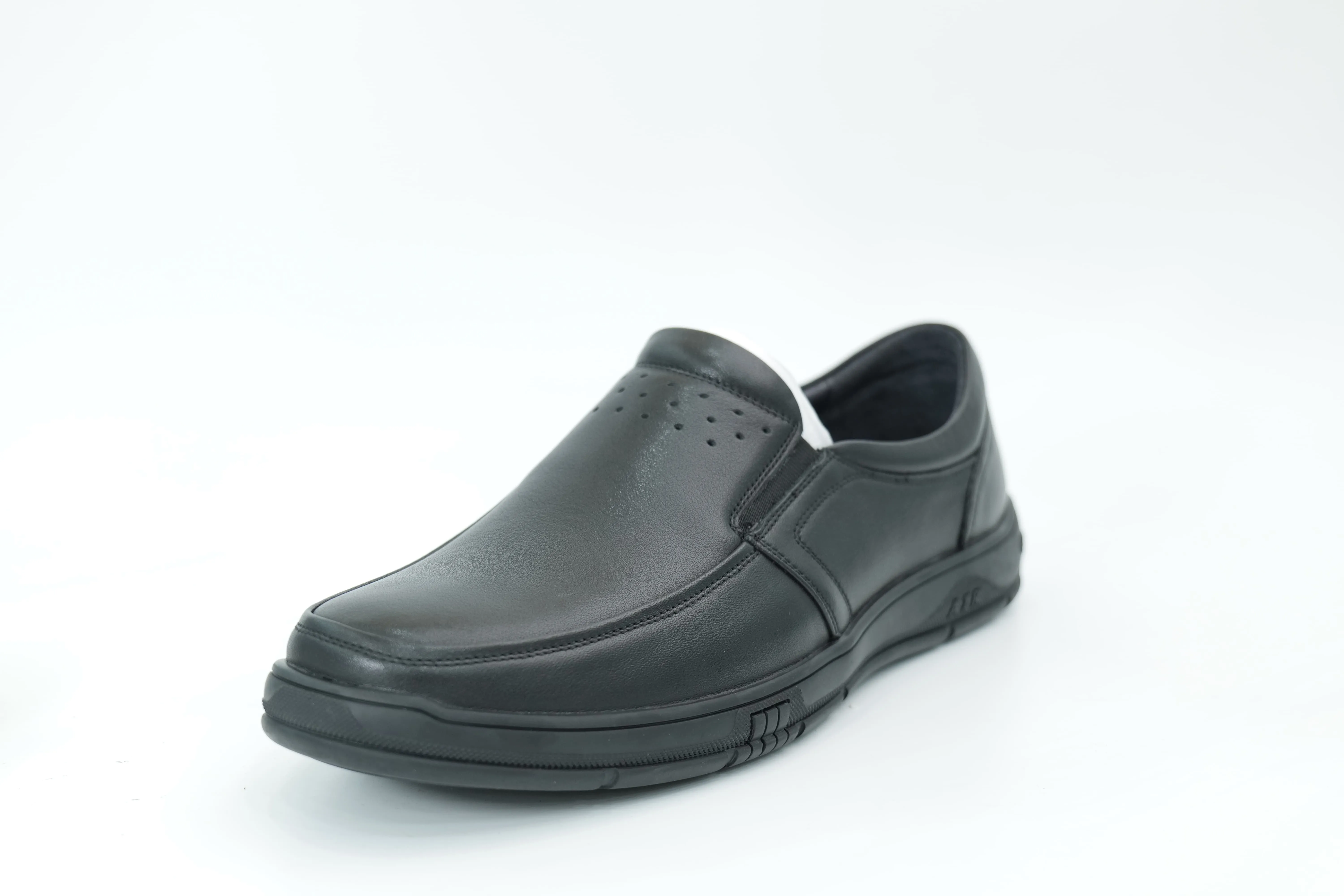 Casual shoes