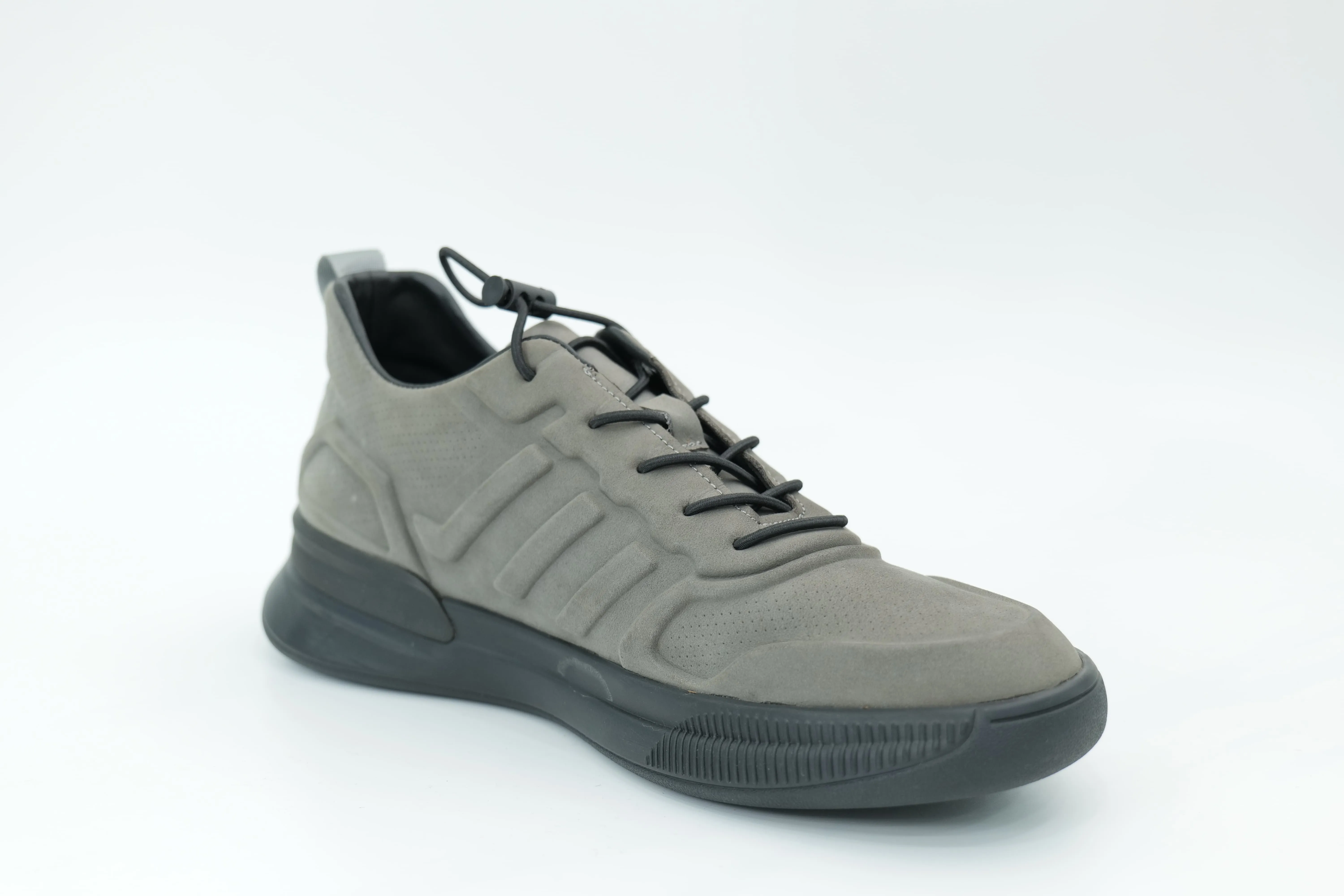 Casual shoes