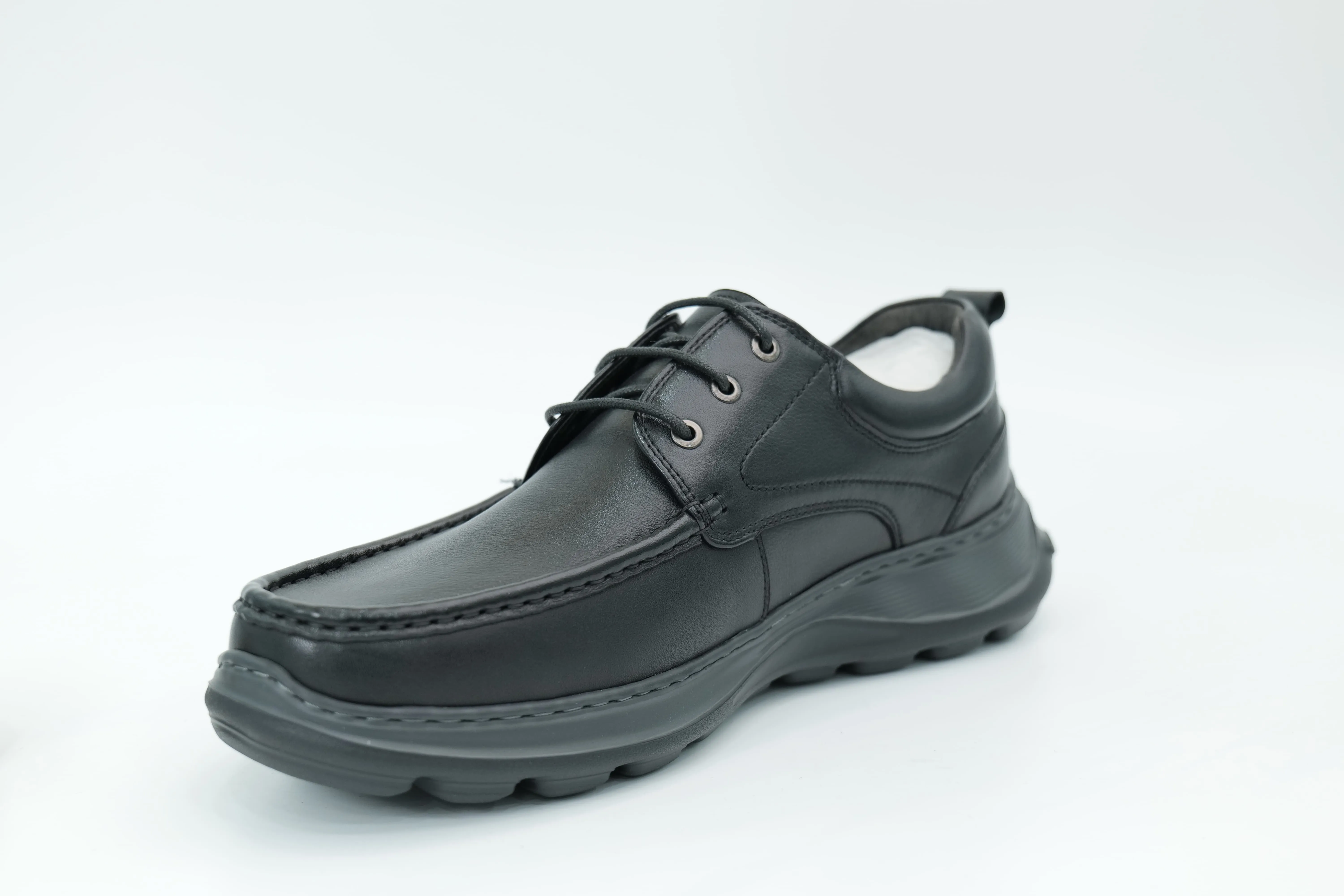 Casual shoes