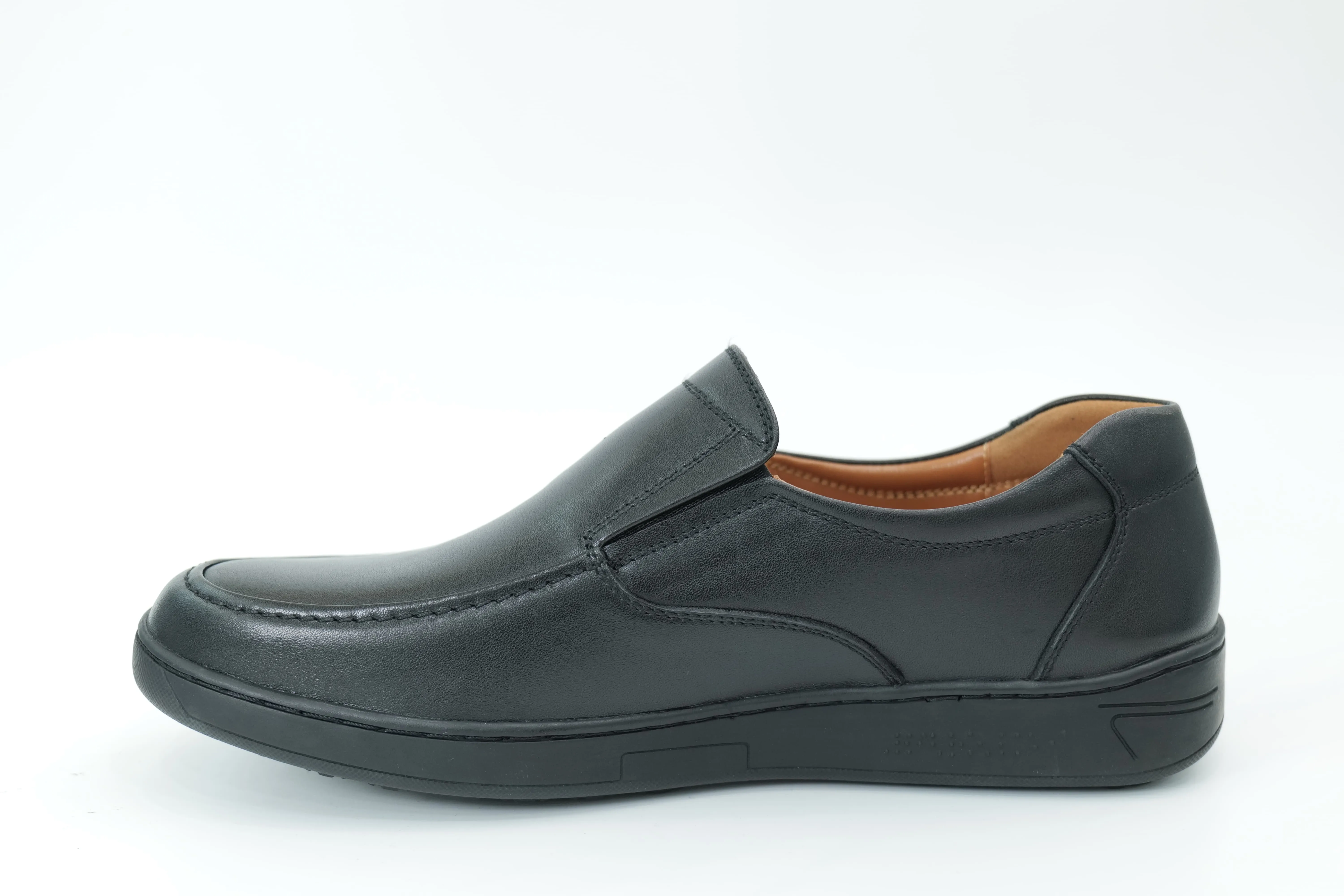 Casual shoes