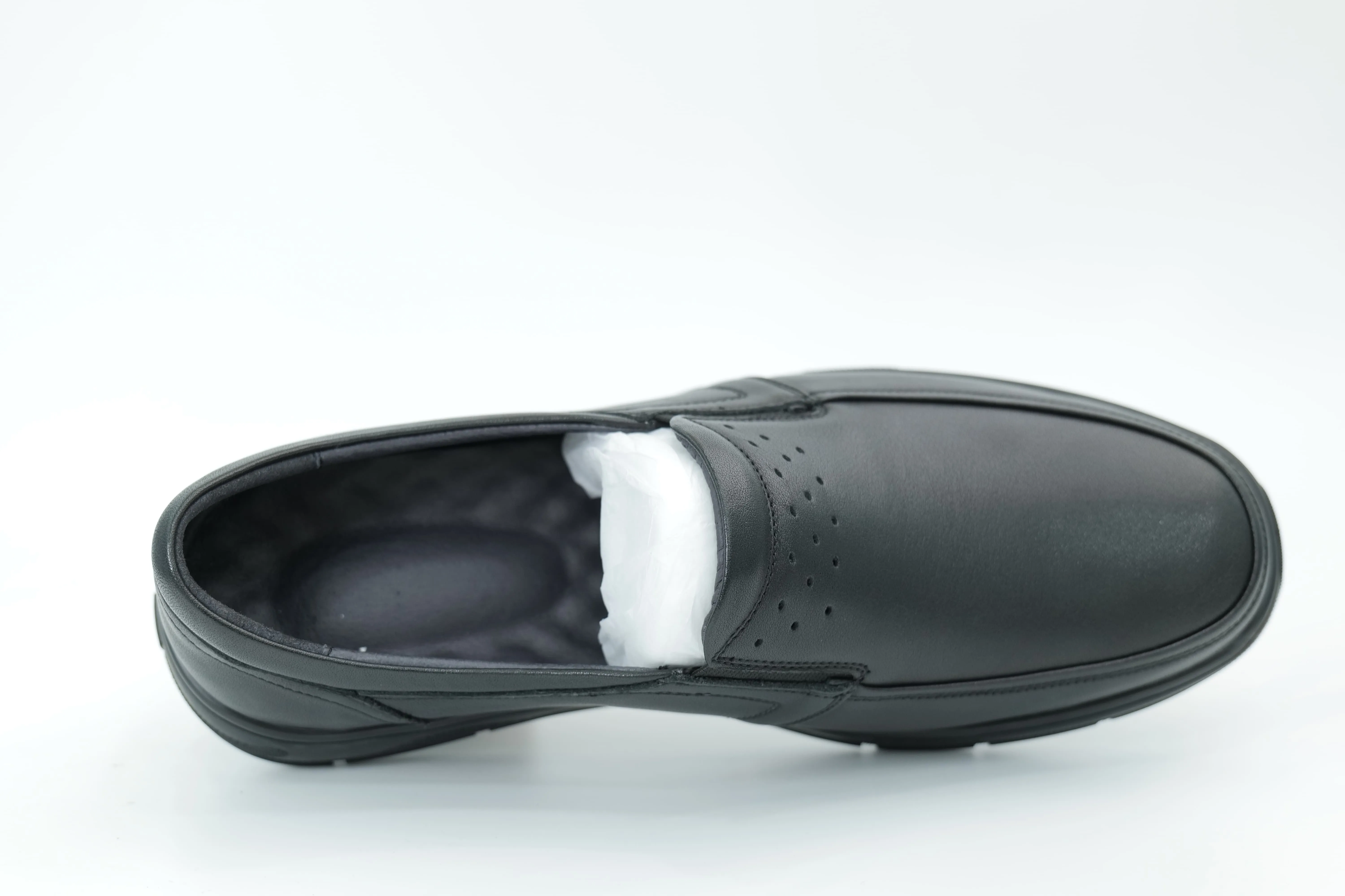 Casual shoes
