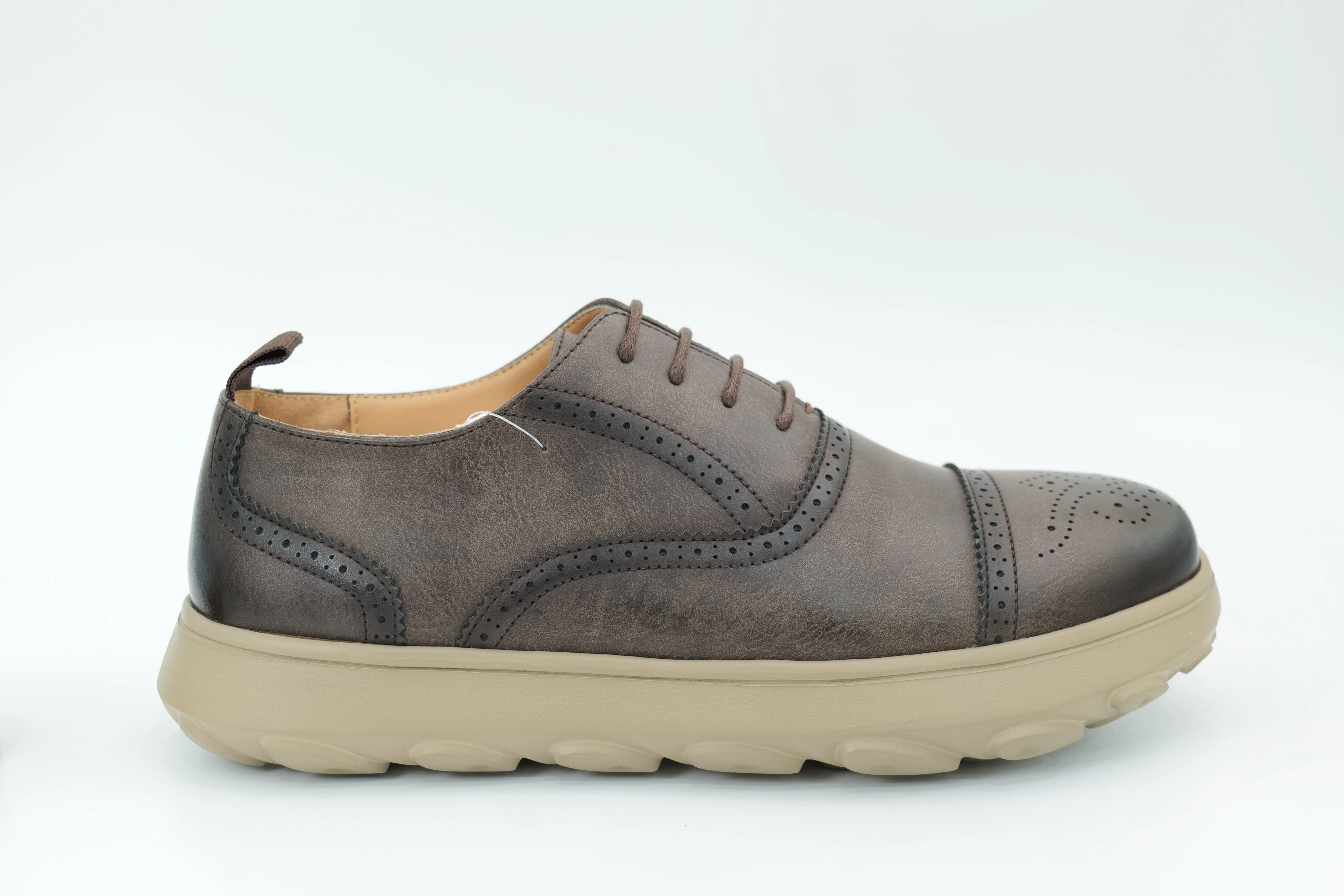 Casual shoes