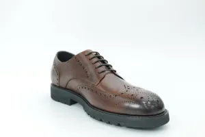 Casual shoes