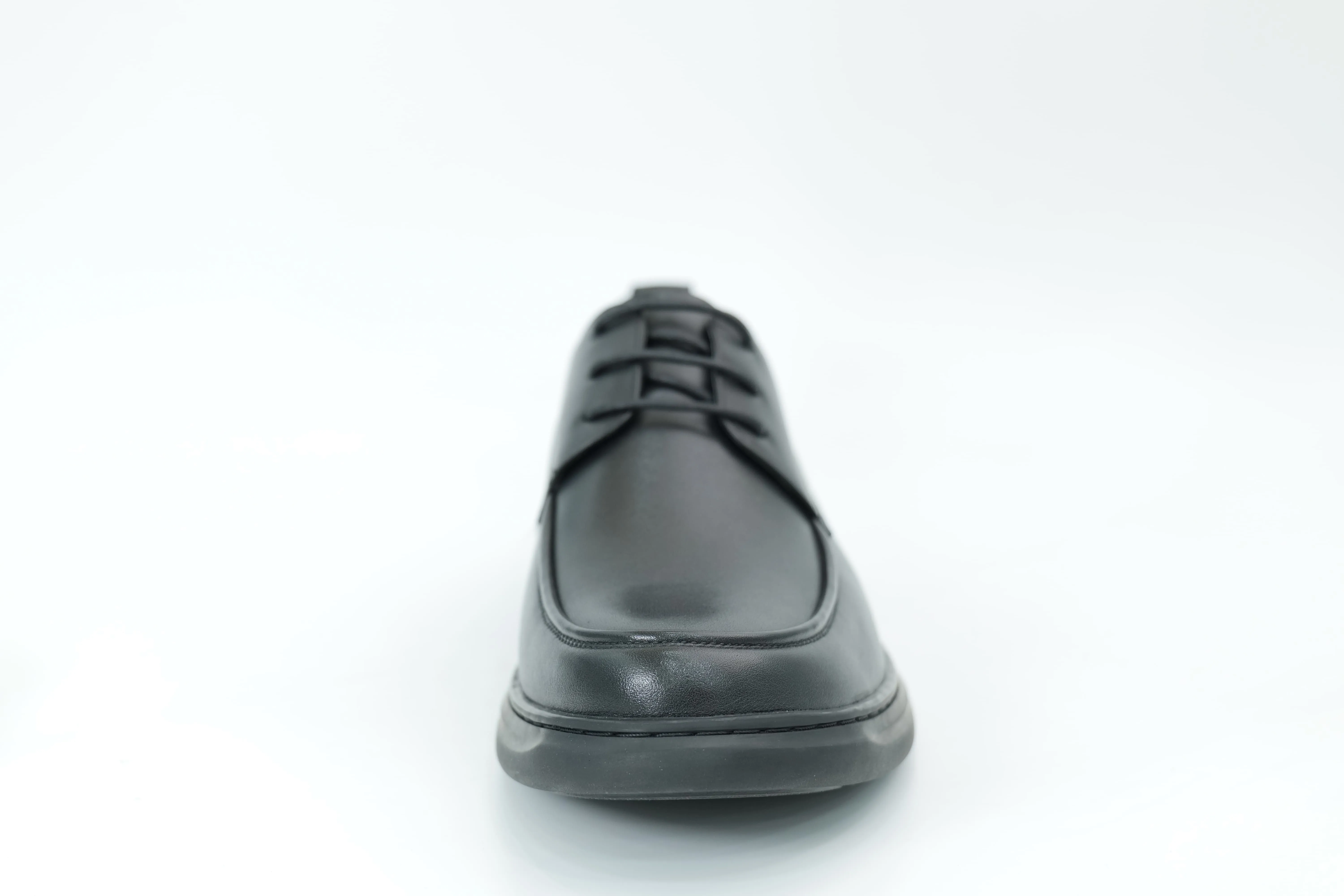 Casual shoes