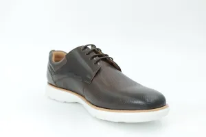 Casual shoes