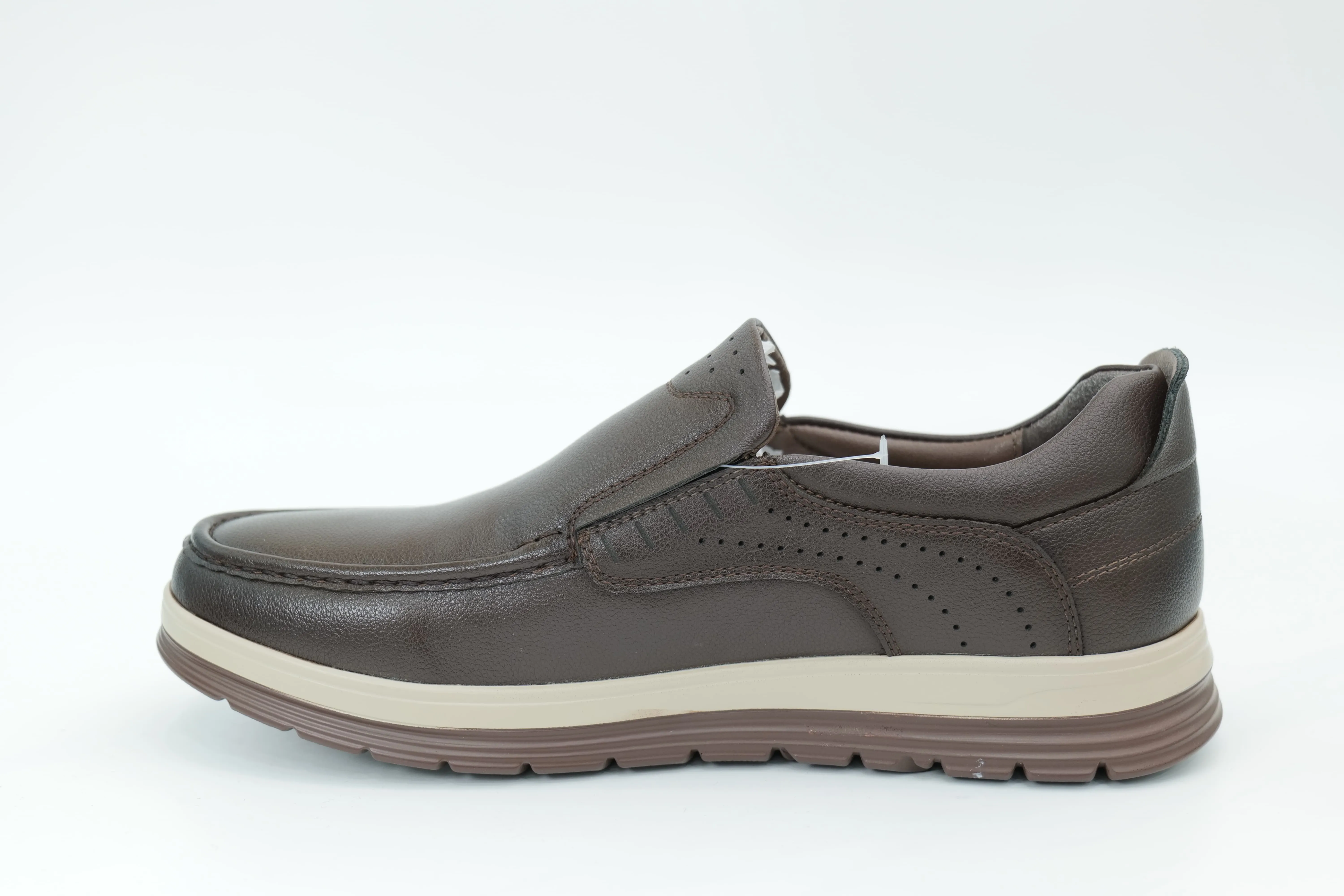 Casual shoes