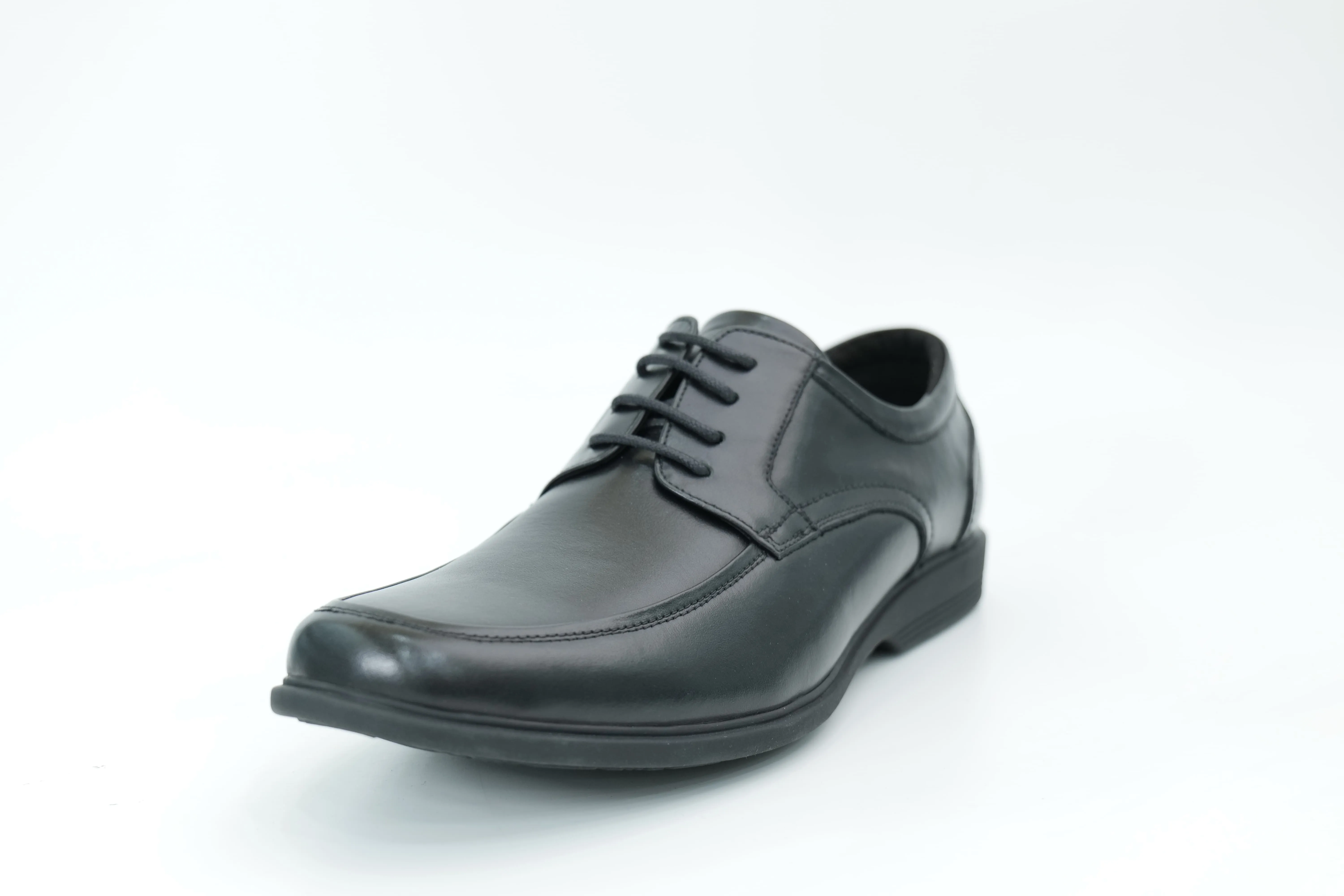 Casual shoes