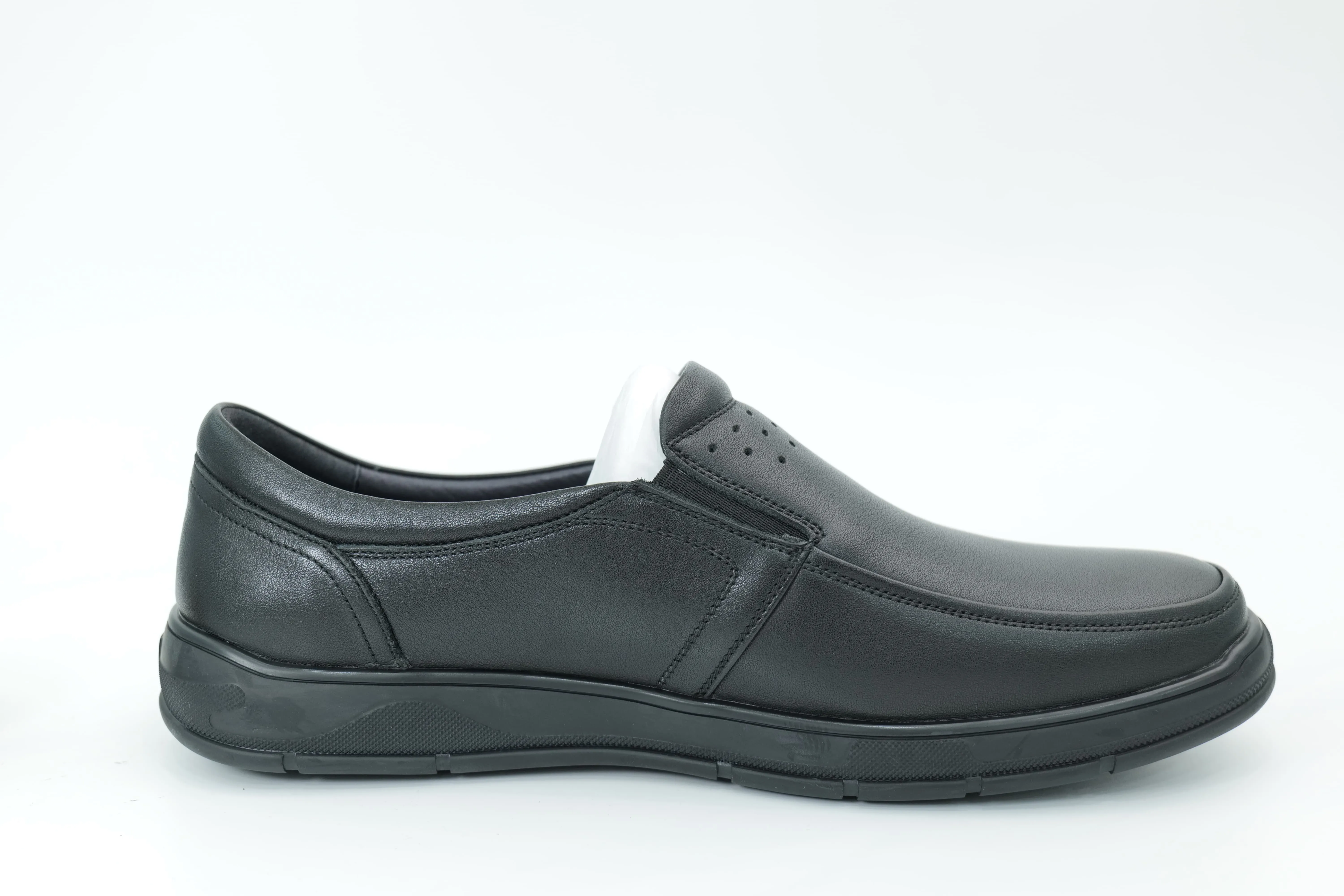 Casual shoes