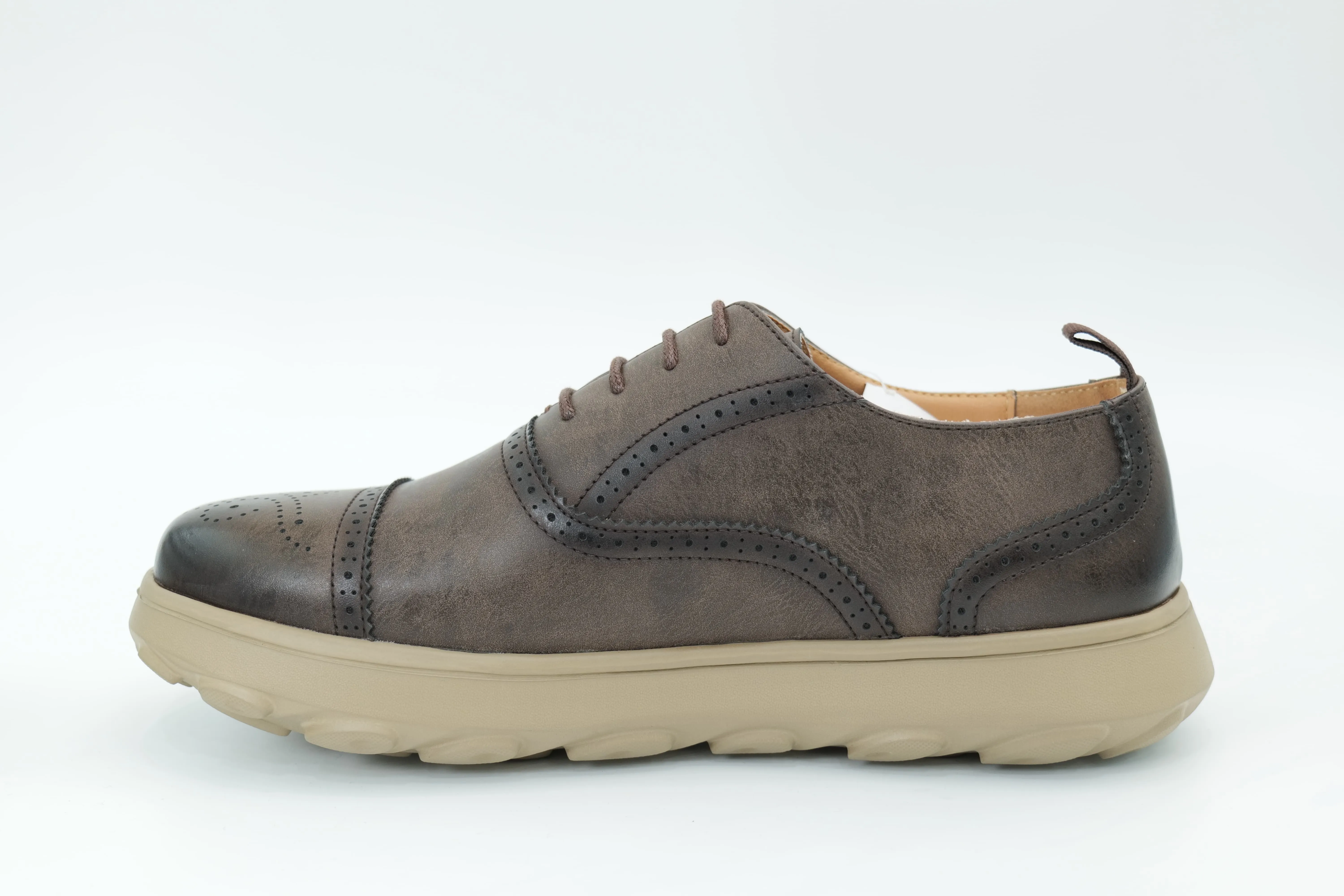 Casual shoes