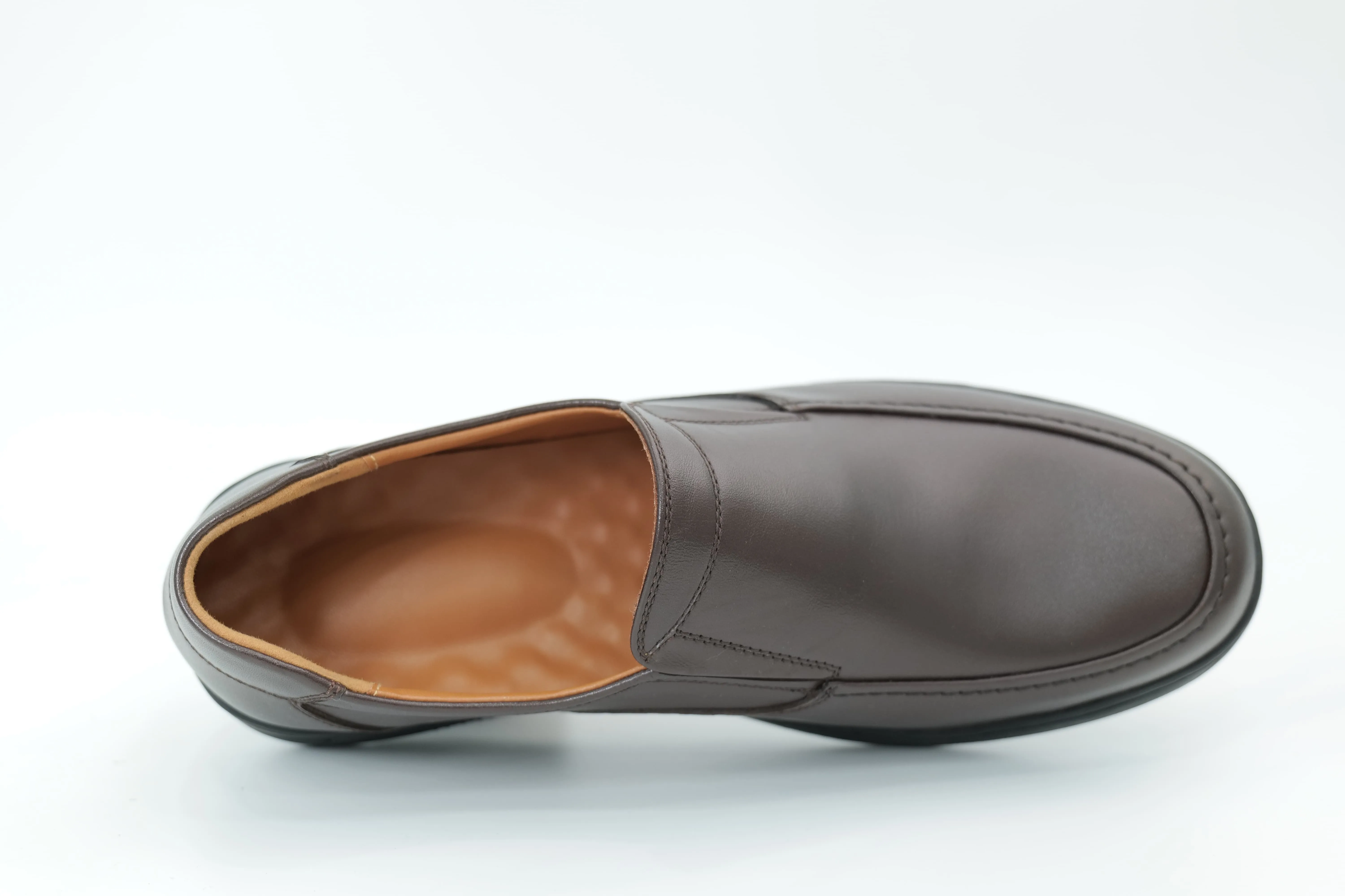 Casual shoes