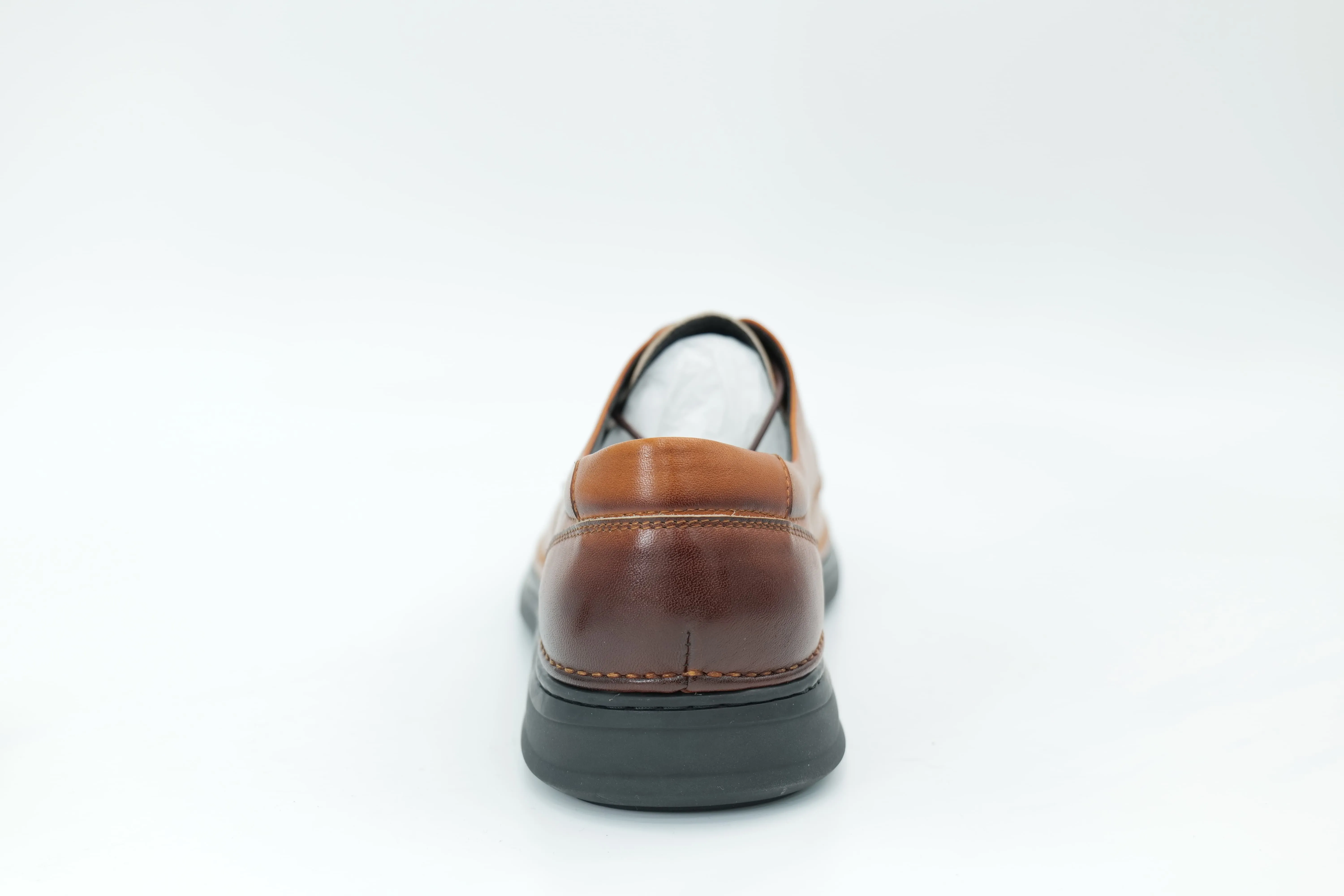 Casual shoes