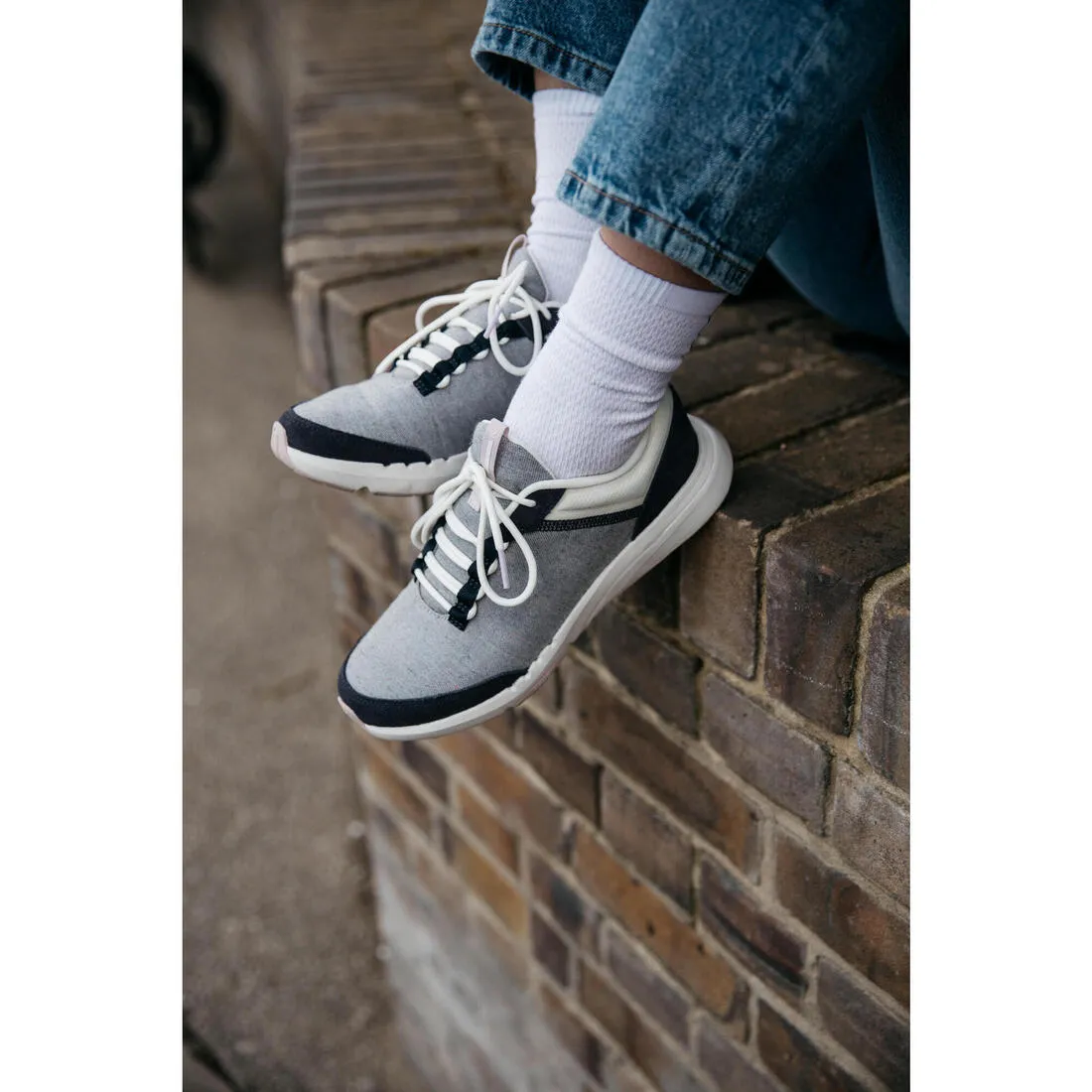 Chaussures marche urbaine femme, walk active bleu blanc