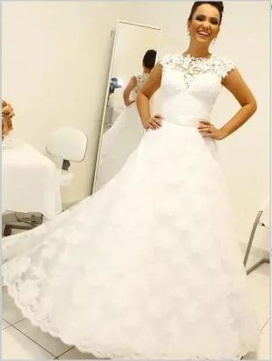 Lace Scoop Sleeveless Wedding Dresses Floor Length Ball Gown