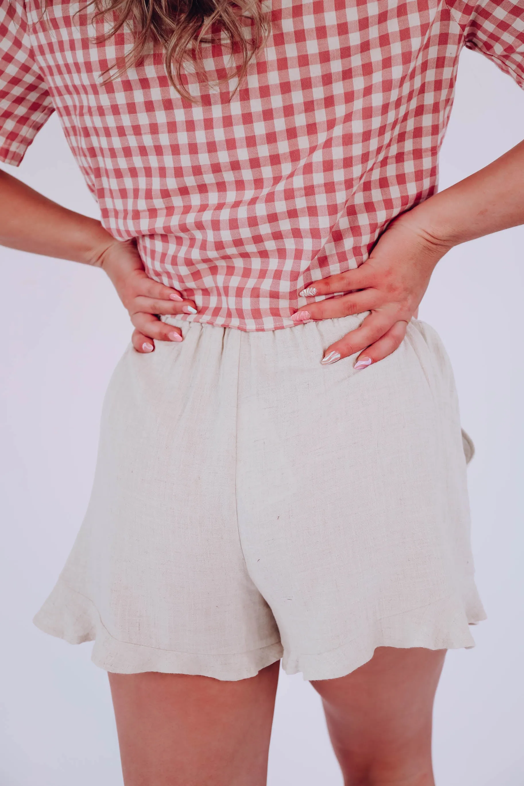 Lennox Ruffle Linen Shorts