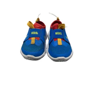 Nike Boy's Blue Shoes size 5