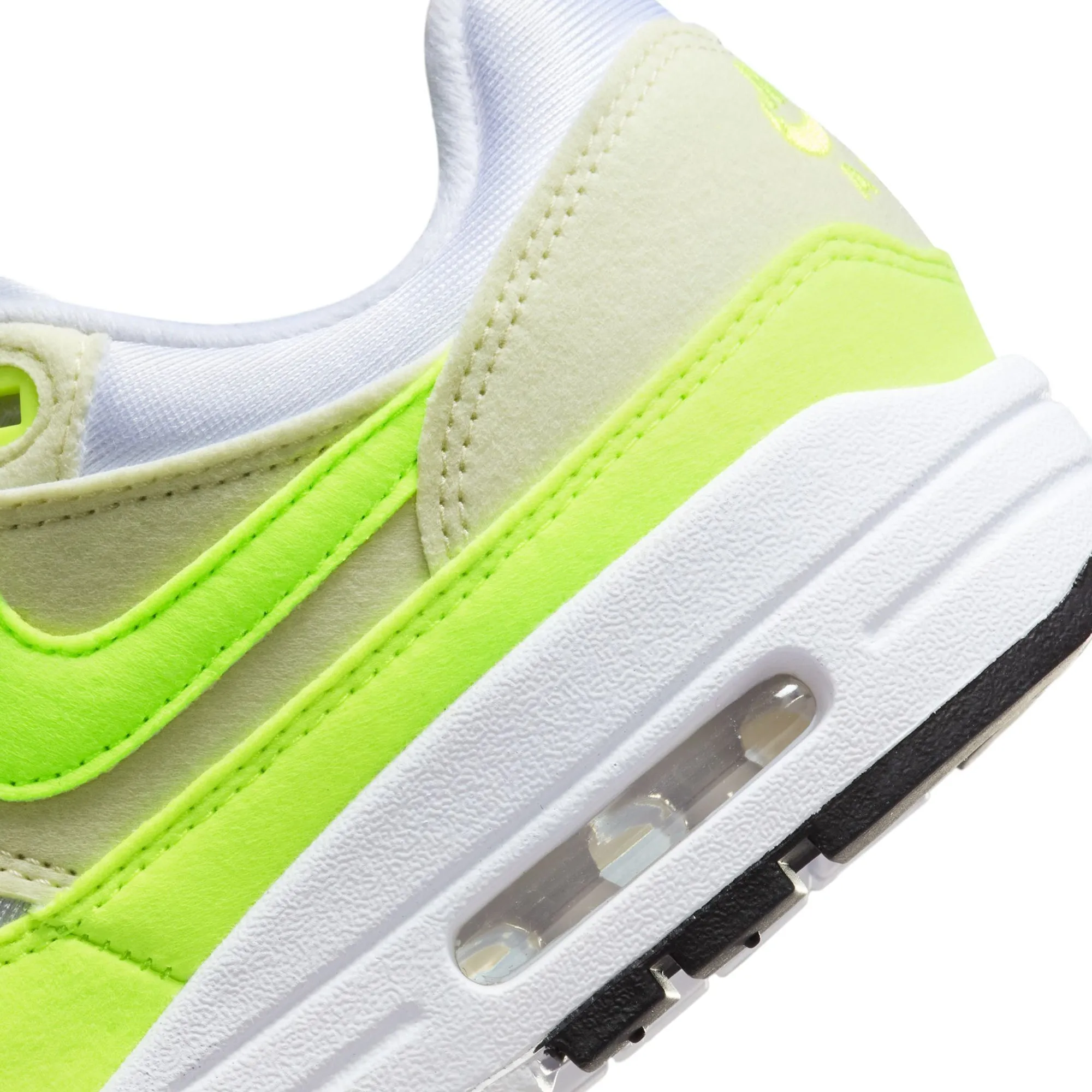 Nike Womens Air Max 1 '87 Shoes