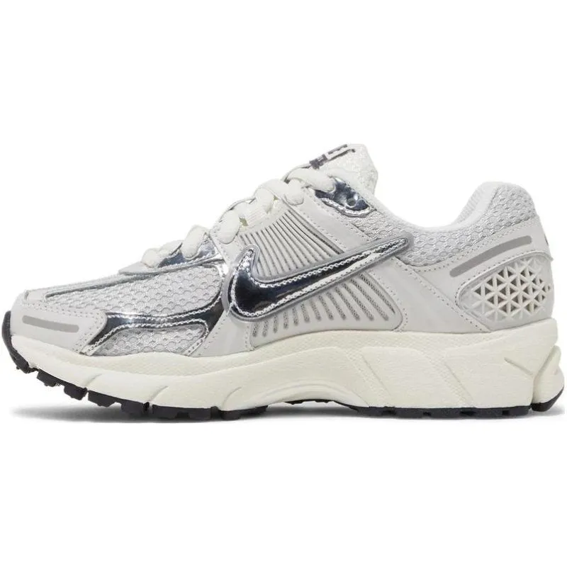 Nike Zoom Vomero 5 Photon Dust Metallic Silver (W)