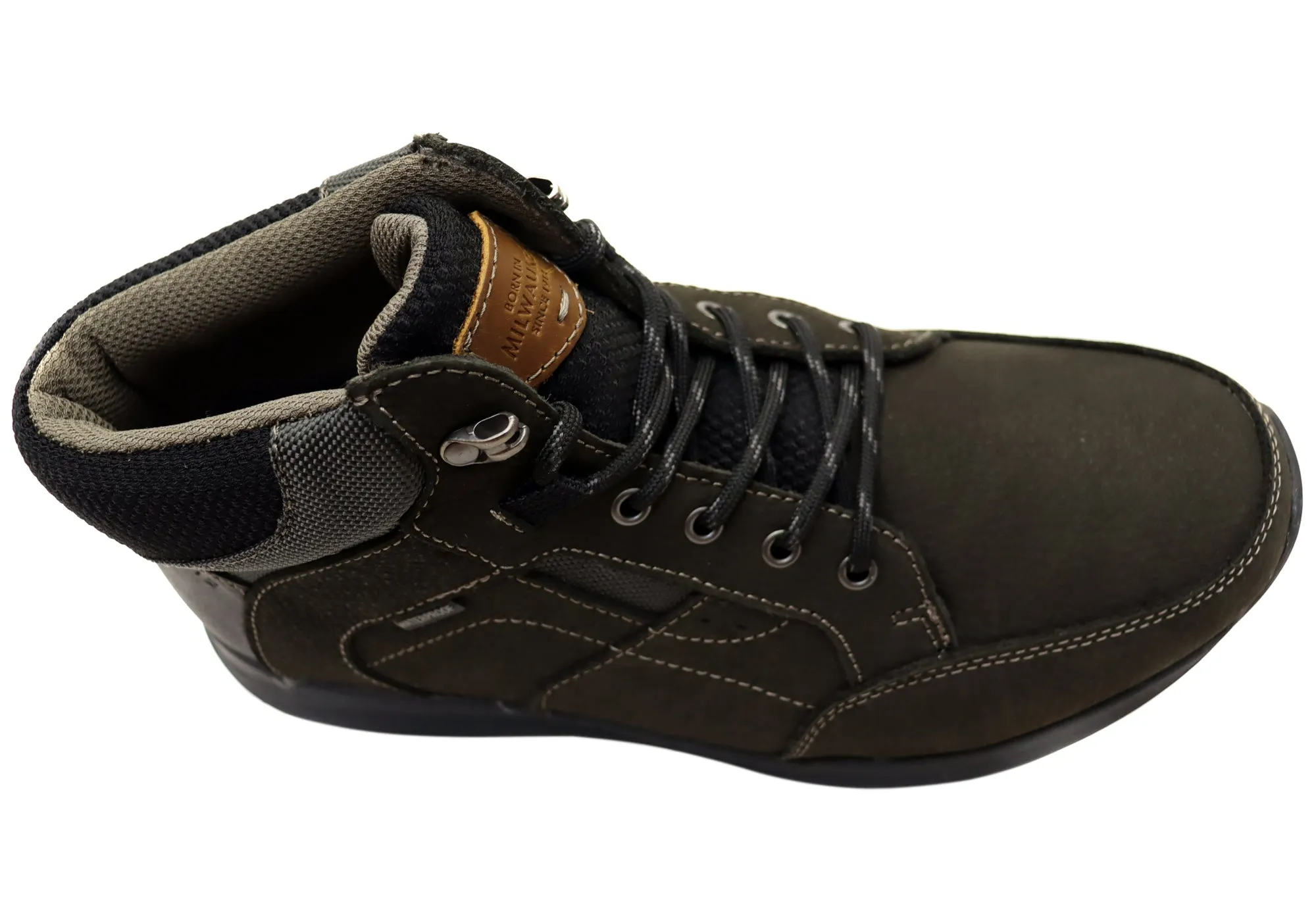 Nunn Bush By Florsheim Mens EE Extra Wide Excursion Chukka Boots