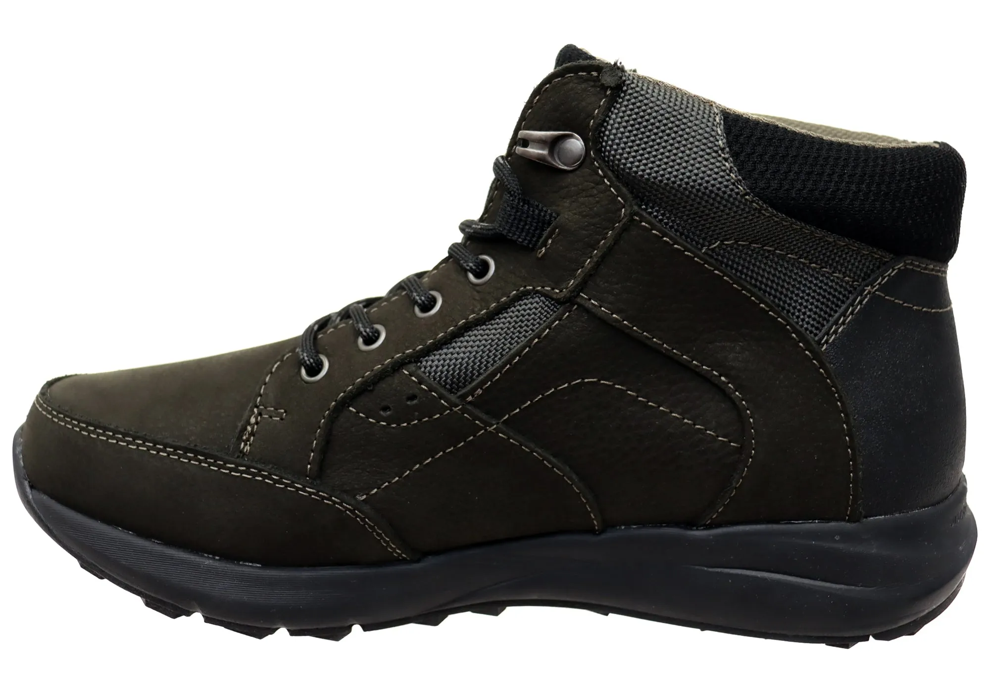 Nunn Bush By Florsheim Mens EE Extra Wide Excursion Chukka Boots