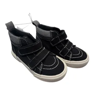 Old Navy Boy's Black SHOES NWT Size 6