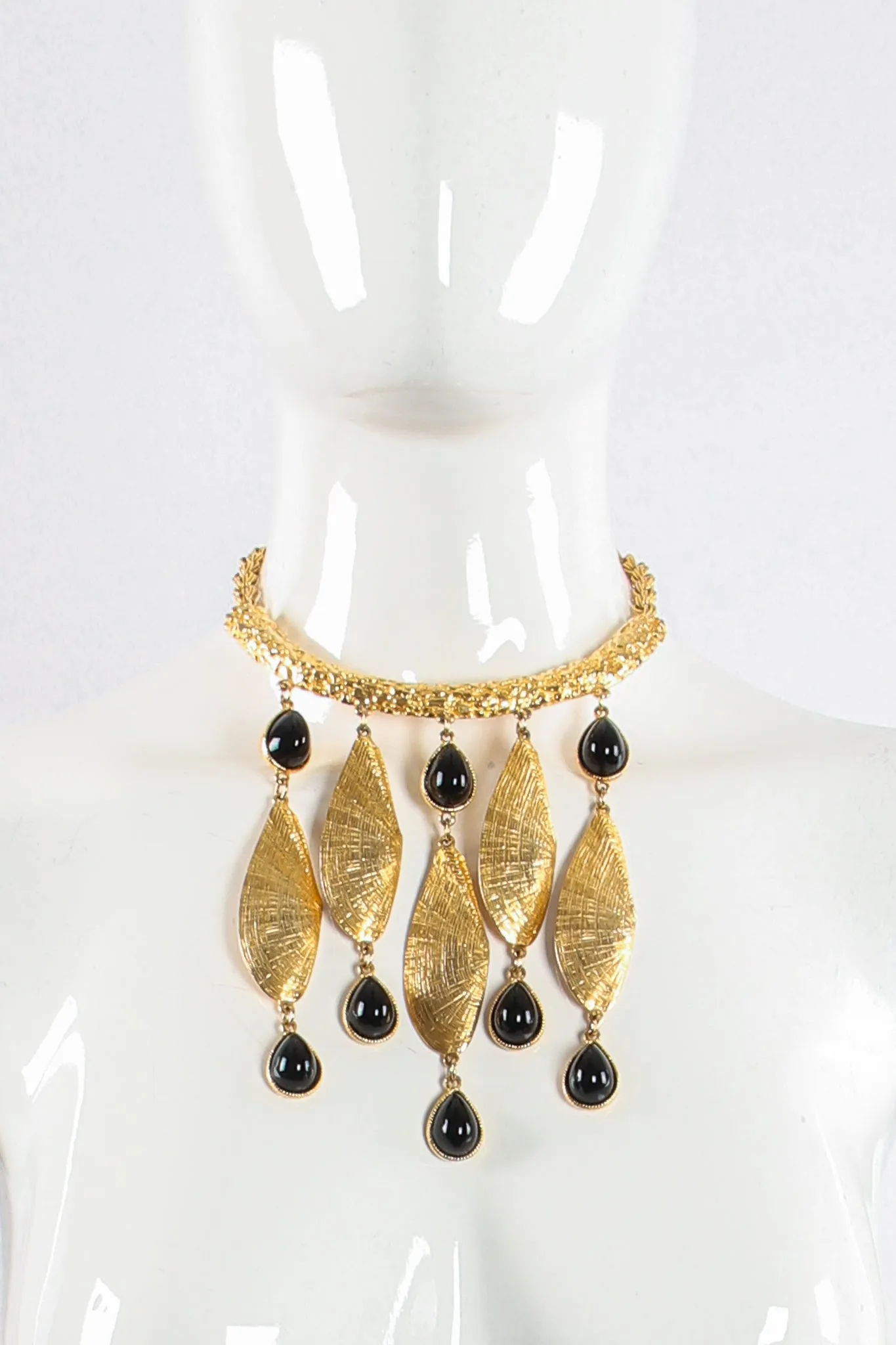 Shell Bib Collar Necklace