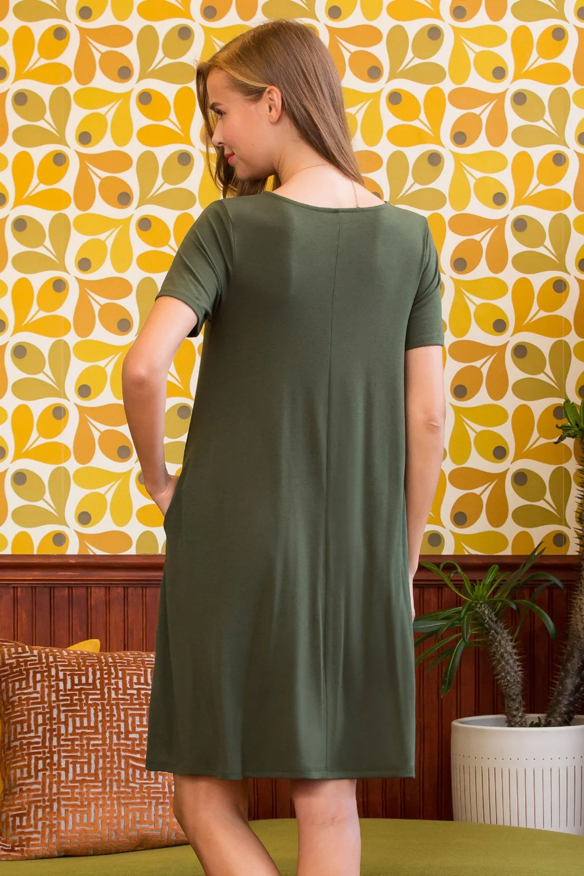 Short Sleeve Flared Pocket Dress