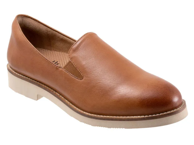 Softwalk Whistle II - Womens Loafers