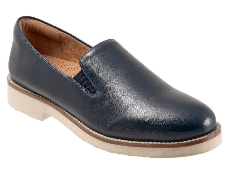 Softwalk Whistle II - Womens Loafers