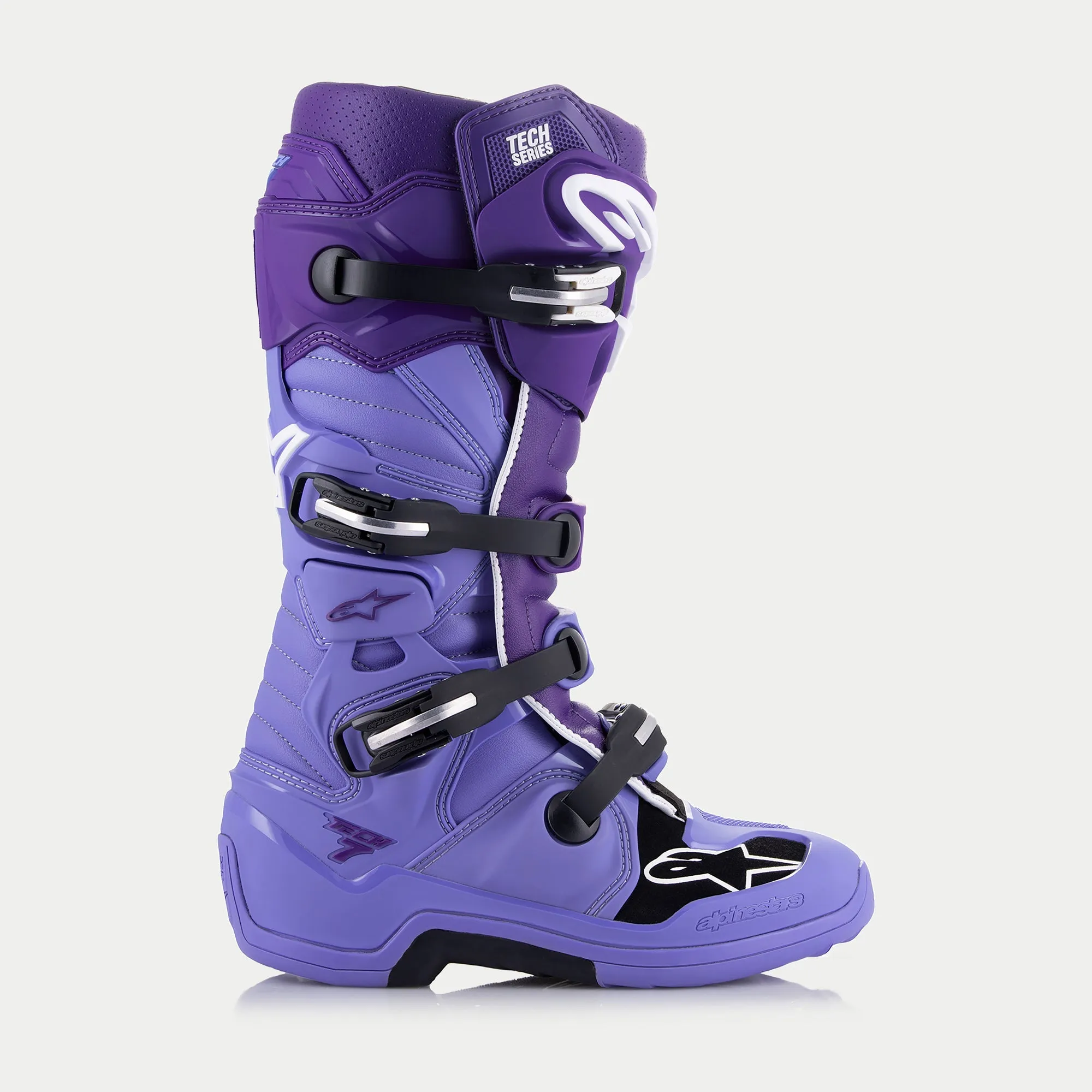 Tech 7 Boots