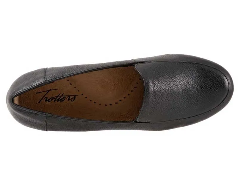 Trotters Deanna - Women's Loafer