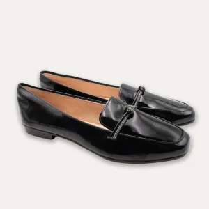 Viv Black Round Toe Loafers